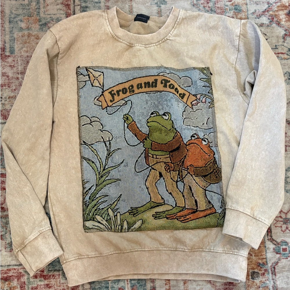 Frog and Toad Graphic Crewneck Sweatshirt - Beige